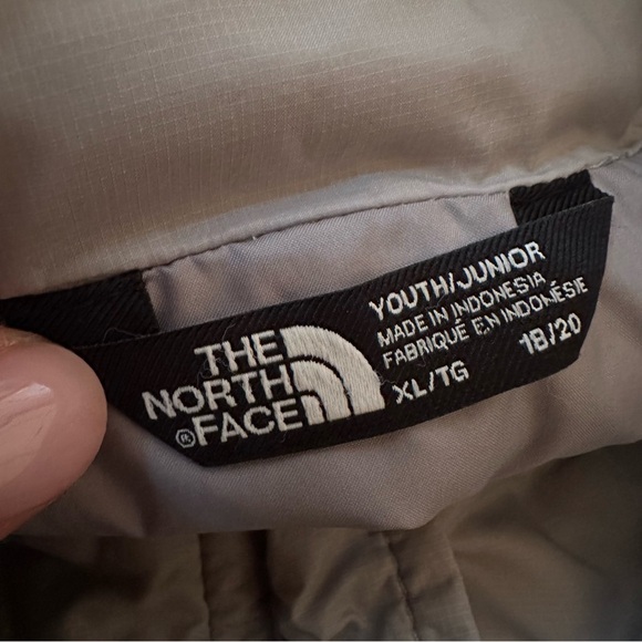 The North Face Youth Thermoball Eco Jacket Color - MELD GREY Youth XL 18/20 - Picture 8 of 10